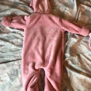 One piece zipper coat